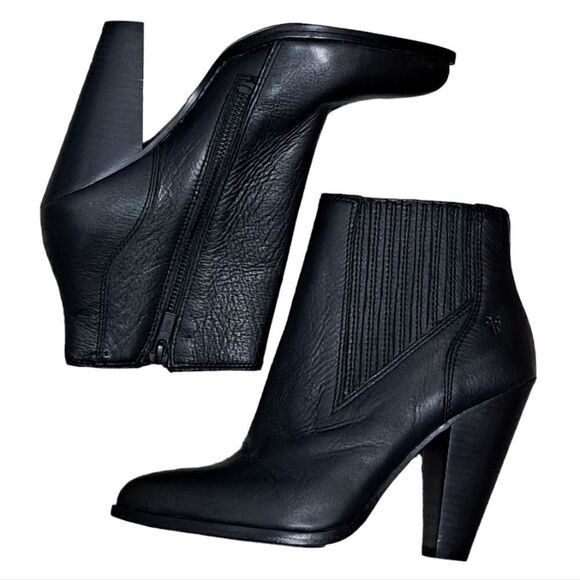 Frye Remy Chelsea Women's Black Leather Slip On Zip Up Ankle Booties Size 7.5 - Picture 1 of 13